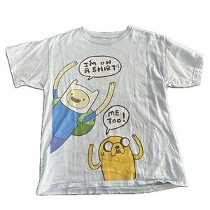 baby blue 2000’s y2k adventure time fin and jake “i’m on a shirt!, me too!” tee!